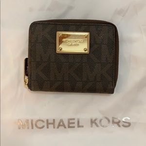 Michael Kors wallet